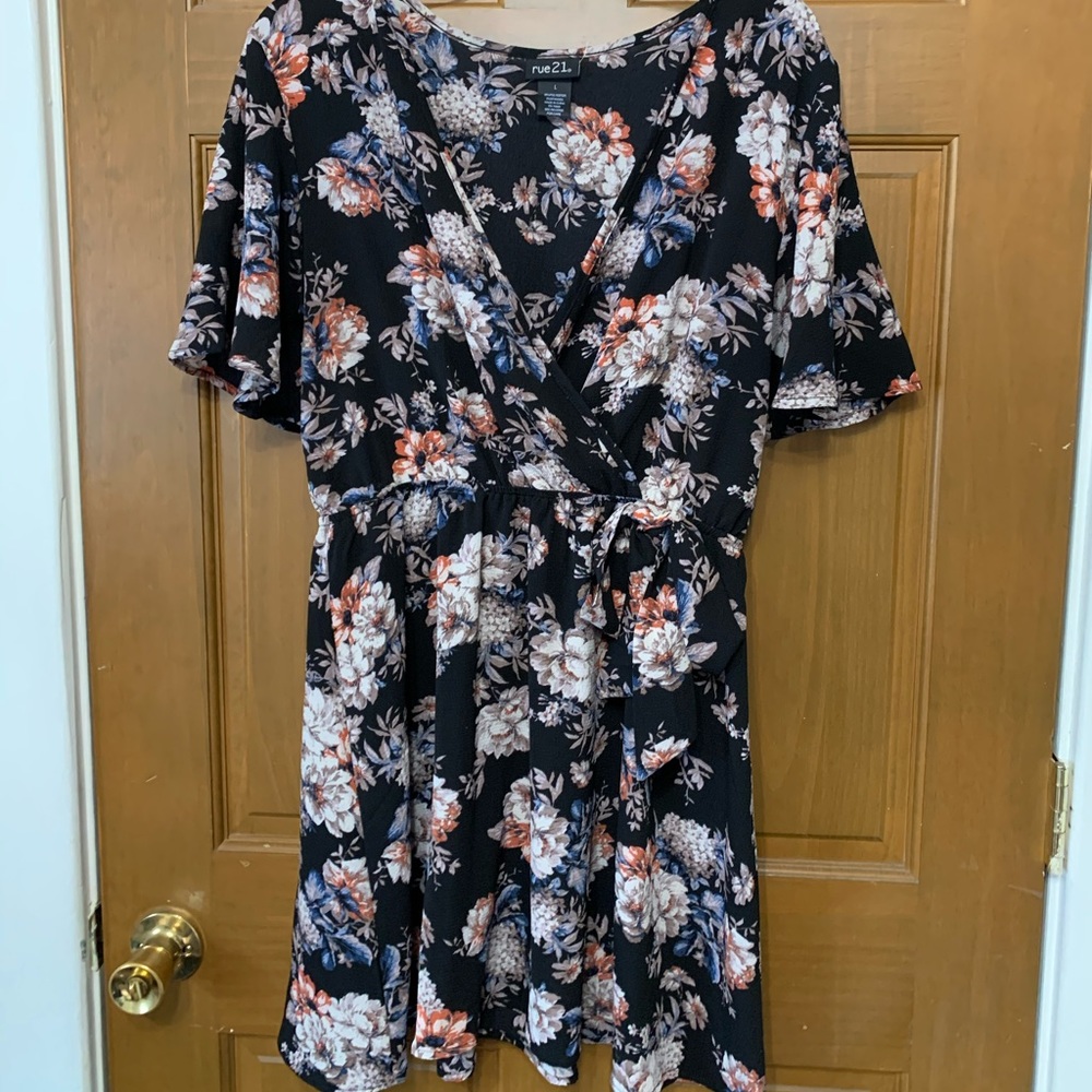 Rue 21 Dress